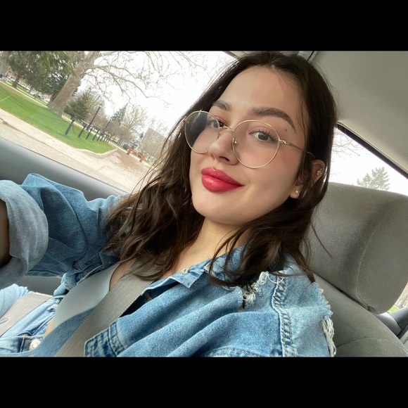 Meet your Posher, Ondaly - Picture 1 of 1